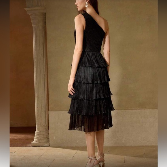 Luxe one shoulder layered ruffle hem midi dress - Picture 2 of 6